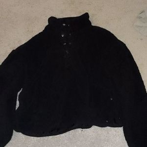 Black fleece pull over